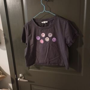 MEDIUM Smiley Face Graphic Tee